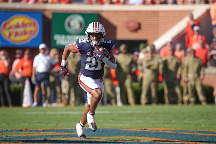 Brian Battie vs Georgia Eric Starling/Auburn Daily